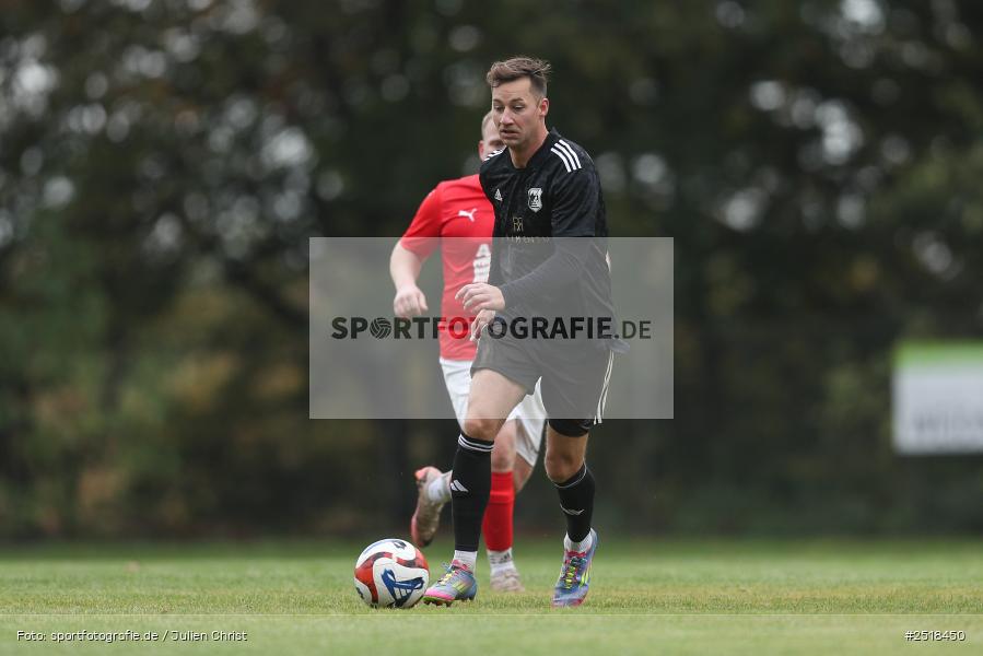 sport, action, Sportgelände, Kreisklasse Würzburg Gr. 3, Fussball, Bischbrunn, BFV, 19.10.2025, 14. Spieltag, (SG 1) Stetten/Binsfeld/Müdesheim, (SG 1) Bischbrunn/Oberndorf - Bild-ID: 2518450