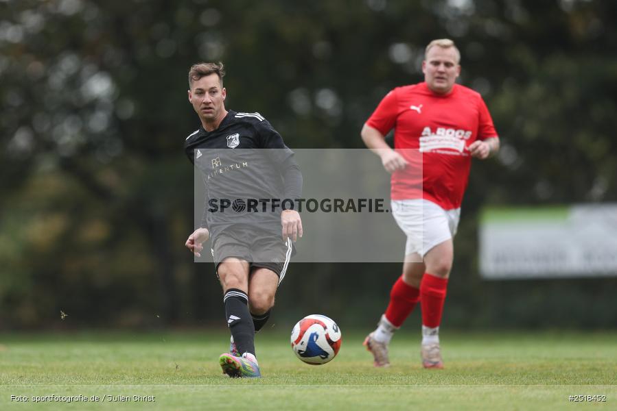 sport, action, Sportgelände, Kreisklasse Würzburg Gr. 3, Fussball, Bischbrunn, BFV, 19.10.2025, 14. Spieltag, (SG 1) Stetten/Binsfeld/Müdesheim, (SG 1) Bischbrunn/Oberndorf - Bild-ID: 2518452
