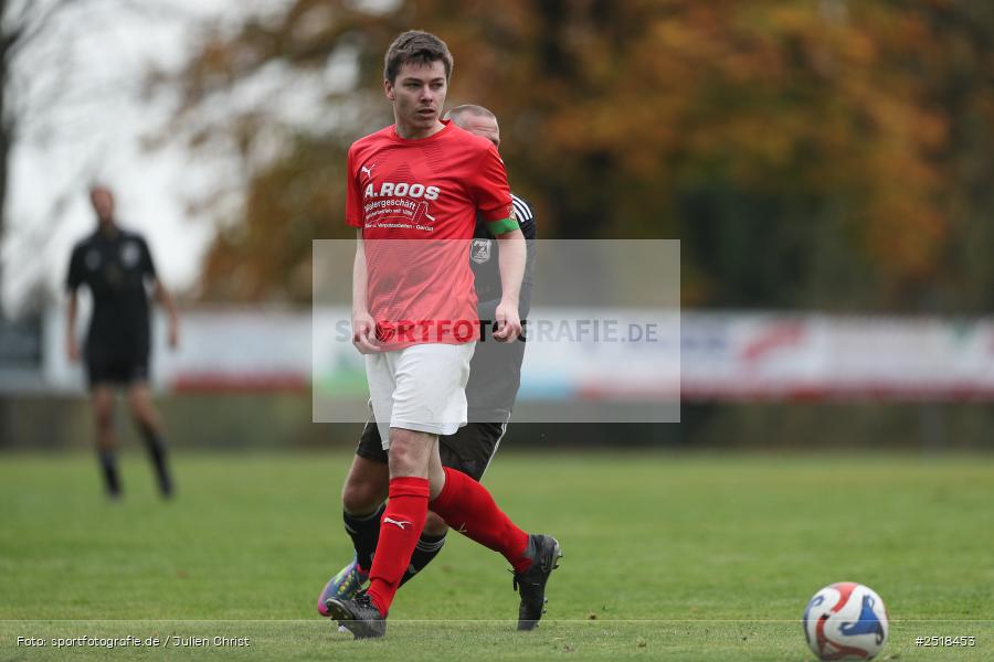 sport, action, Sportgelände, Kreisklasse Würzburg Gr. 3, Fussball, Bischbrunn, BFV, 19.10.2025, 14. Spieltag, (SG 1) Stetten/Binsfeld/Müdesheim, (SG 1) Bischbrunn/Oberndorf - Bild-ID: 2518453