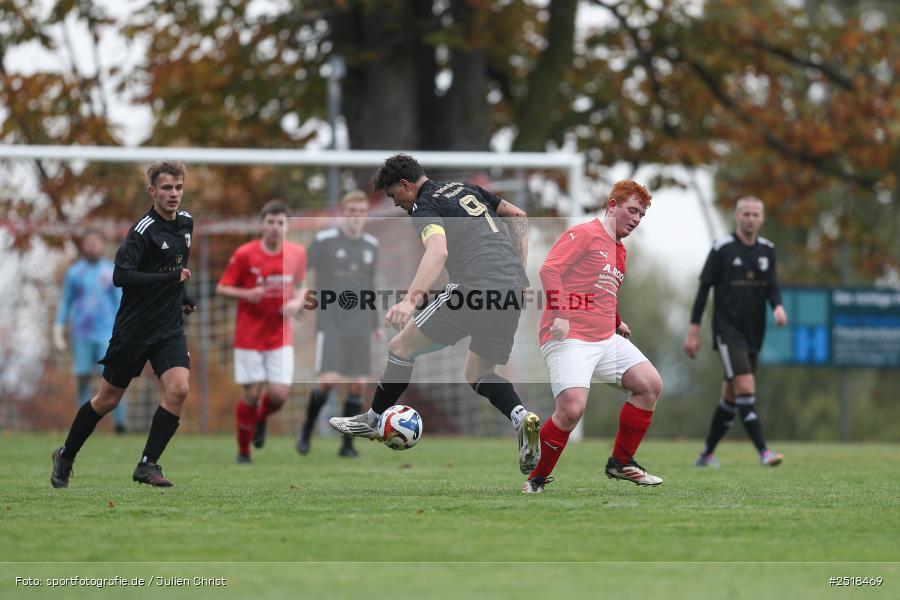 sport, action, Sportgelände, Kreisklasse Würzburg Gr. 3, Fussball, Bischbrunn, BFV, 19.10.2025, 14. Spieltag, (SG 1) Stetten/Binsfeld/Müdesheim, (SG 1) Bischbrunn/Oberndorf - Bild-ID: 2518469