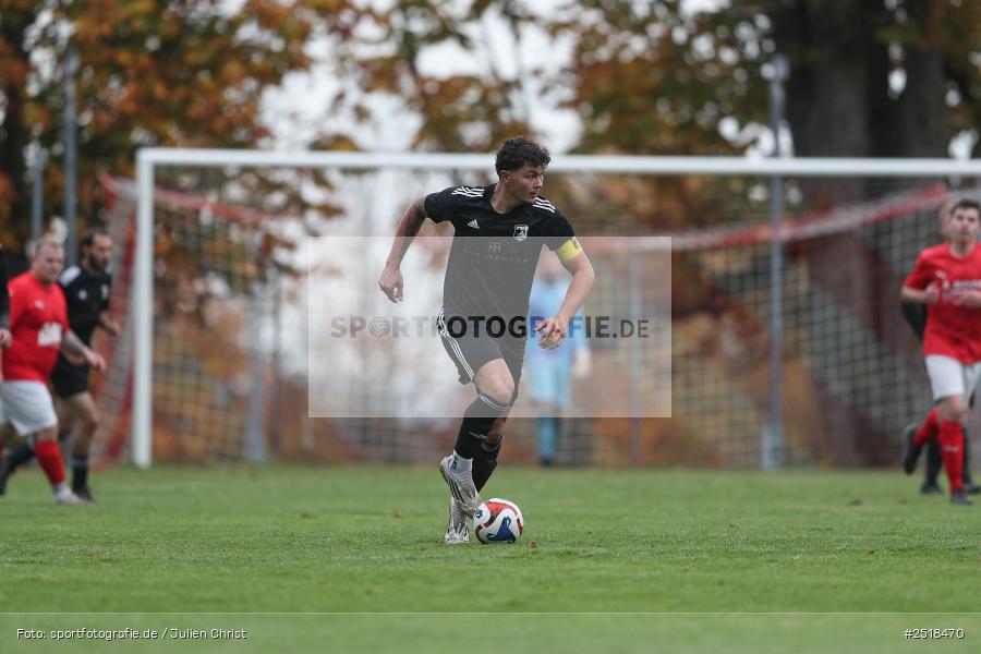 sport, action, Sportgelände, Kreisklasse Würzburg Gr. 3, Fussball, Bischbrunn, BFV, 19.10.2025, 14. Spieltag, (SG 1) Stetten/Binsfeld/Müdesheim, (SG 1) Bischbrunn/Oberndorf - Bild-ID: 2518470