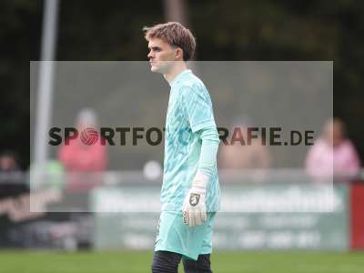 Fotos von SpVgg Hösbach-Bahnhof - SpVgg Giebelstadt auf sportfotografie.de