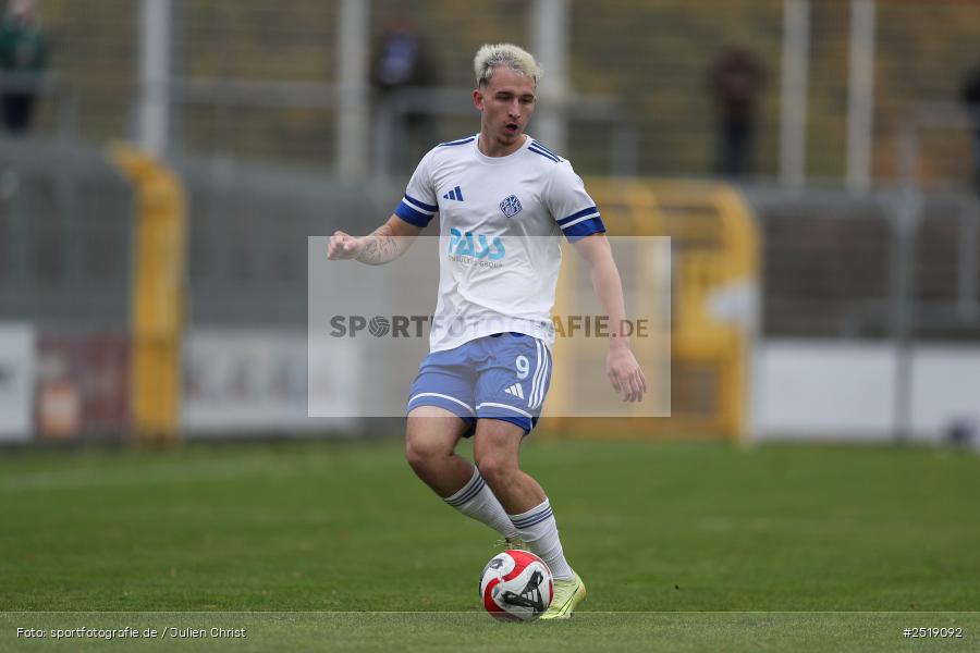 sport, action, VfB Eichstätt, VFB, Stadion am Schönbusch, SVA, SV Viktoria Aschaffenburg, Fussball, BFV, Aschaffenburg, 25.10.2025, 15. Spieltag - Bild-ID: 2519092