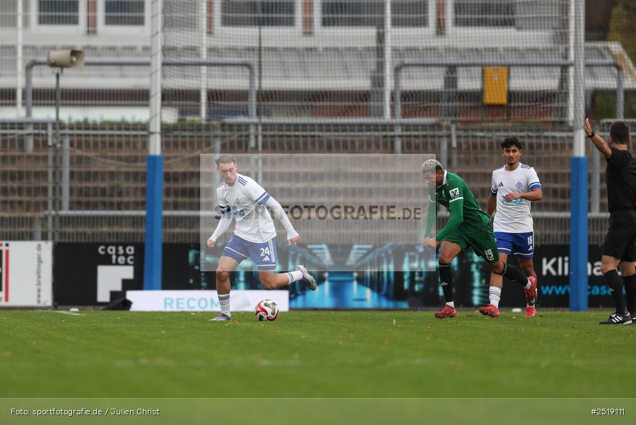 sport, action, VfB Eichstätt, VFB, Stadion am Schönbusch, SVA, SV Viktoria Aschaffenburg, Fussball, BFV, Aschaffenburg, 25.10.2025, 15. Spieltag - Bild-ID: 2519111