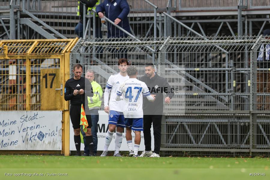 sport, action, VfB Eichstätt, VFB, Stadion am Schönbusch, SVA, SV Viktoria Aschaffenburg, Fussball, BFV, Aschaffenburg, 25.10.2025, 15. Spieltag - Bild-ID: 2519140
