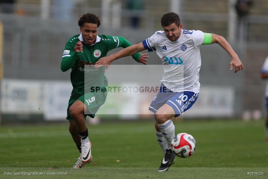 sport, action, VfB Eichstätt, VFB, Stadion am Schönbusch, SVA, SV Viktoria Aschaffenburg, Fussball, BFV, Aschaffenburg, 25.10.2025, 15. Spieltag - Bild-ID: 2519226