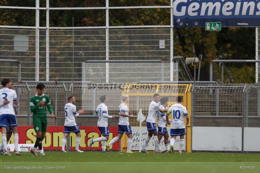 sport, action, VfB Eichstätt, VFB, Stadion am Schönbusch, SVA, SV Viktoria Aschaffenburg, Fussball, BFV, Aschaffenburg, 25.10.2025, 15. Spieltag - Bild-ID: 2519235