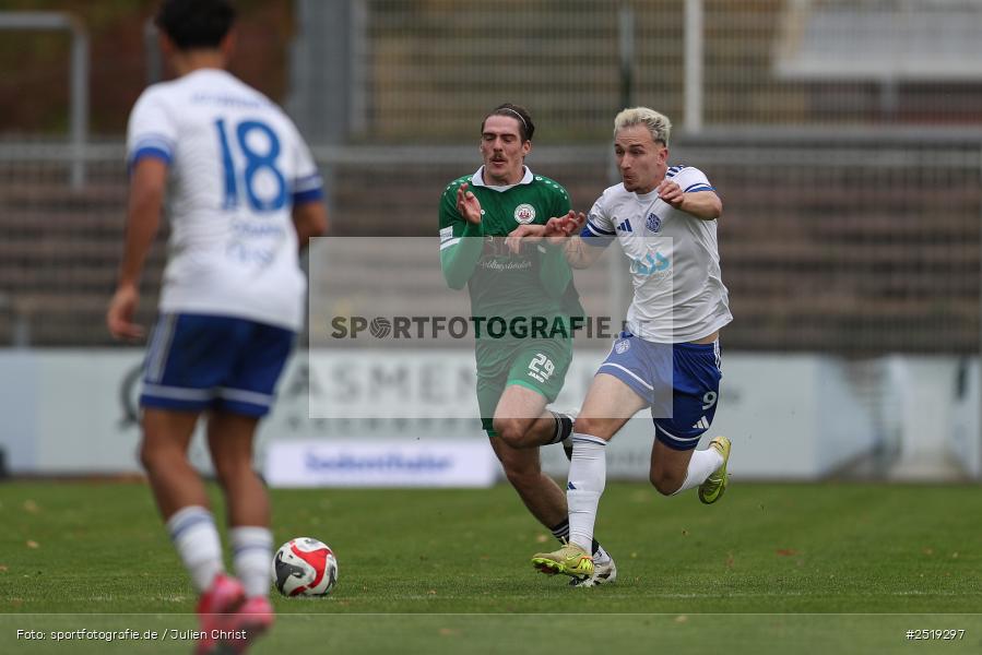 sport, action, VfB Eichstätt, VFB, Stadion am Schönbusch, SVA, SV Viktoria Aschaffenburg, Fussball, BFV, Aschaffenburg, 25.10.2025, 15. Spieltag - Bild-ID: 2519297