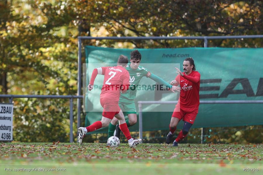 Sportgelände, Gemünden-Seifriedsburg, 26.10.2025, sport, action, Fussball, BFV, 15. Spieltag, Kreisliga Würzburg Gr. 2, FVT, FVGS, FV Thüngersheim, FV Gemünden/Seifriedsburg - Bild-ID: 2519316