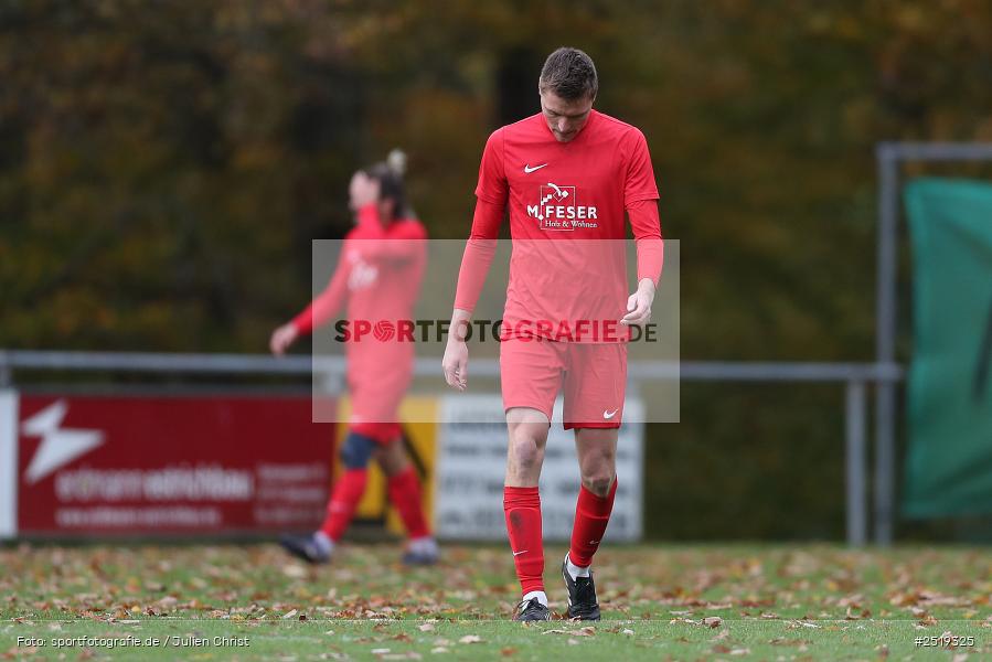 Sportgelände, Gemünden-Seifriedsburg, 26.10.2025, sport, action, Fussball, BFV, 15. Spieltag, Kreisliga Würzburg Gr. 2, FVT, FVGS, FV Thüngersheim, FV Gemünden/Seifriedsburg - Bild-ID: 2519325