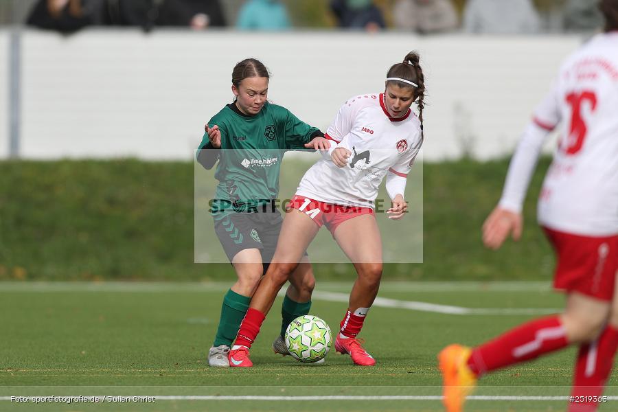 Sportpark Heuchelhof, Würzburg, 26.10.2025, sport, action, Fussball, BFV, 15. Spieltag, Bezirksoberliga Frauen, SV Veitshöchheim, FC Würzburger Kickers II - Bild-ID: 2519363