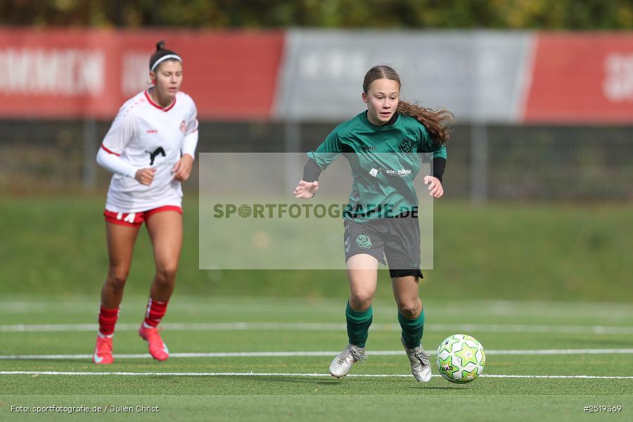 Sportpark Heuchelhof, Würzburg, 26.10.2025, sport, action, Fussball, BFV, 15. Spieltag, Bezirksoberliga Frauen, SV Veitshöchheim, FC Würzburger Kickers II - Bild-ID: 2519369