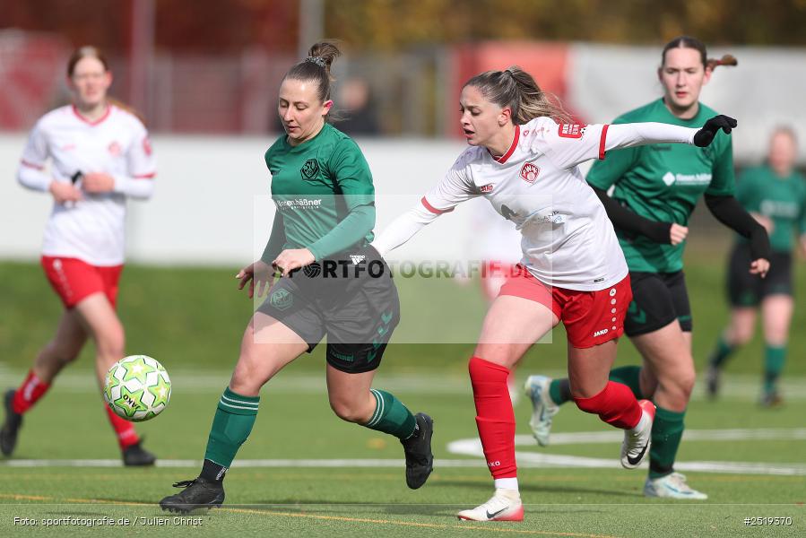 Sportpark Heuchelhof, Würzburg, 26.10.2025, sport, action, Fussball, BFV, 15. Spieltag, Bezirksoberliga Frauen, SV Veitshöchheim, FC Würzburger Kickers II - Bild-ID: 2519370