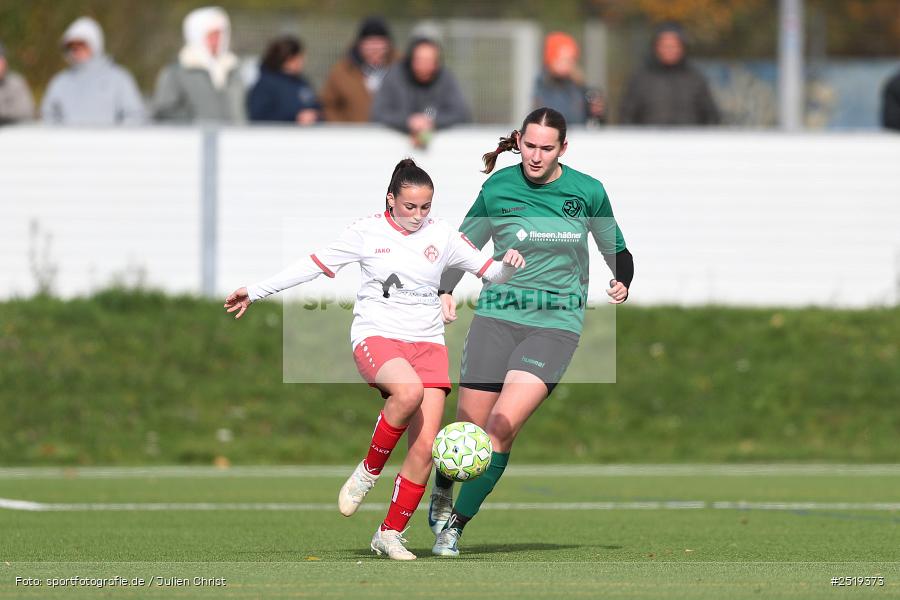 Sportpark Heuchelhof, Würzburg, 26.10.2025, sport, action, Fussball, BFV, 15. Spieltag, Bezirksoberliga Frauen, SV Veitshöchheim, FC Würzburger Kickers II - Bild-ID: 2519373