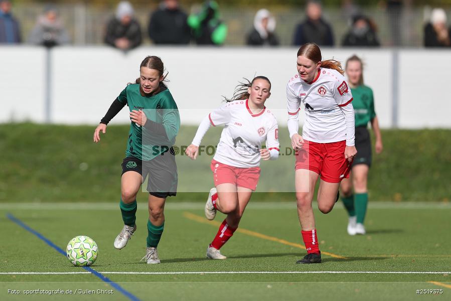 Sportpark Heuchelhof, Würzburg, 26.10.2025, sport, action, Fussball, BFV, 15. Spieltag, Bezirksoberliga Frauen, SV Veitshöchheim, FC Würzburger Kickers II - Bild-ID: 2519375