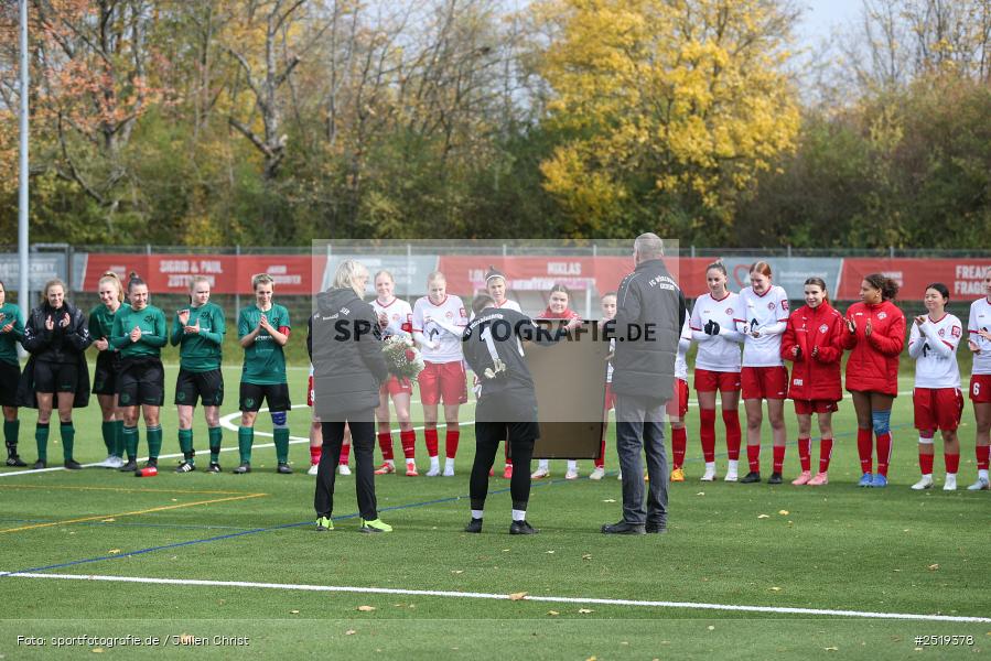 sport, action, Würzburg, Sportpark Heuchelhof, SV Veitshöchheim, Fussball, FC Würzburger Kickers II, Bezirksoberliga Frauen, BFV, 26.10.2025, 15. Spieltag - Bild-ID: 2519378