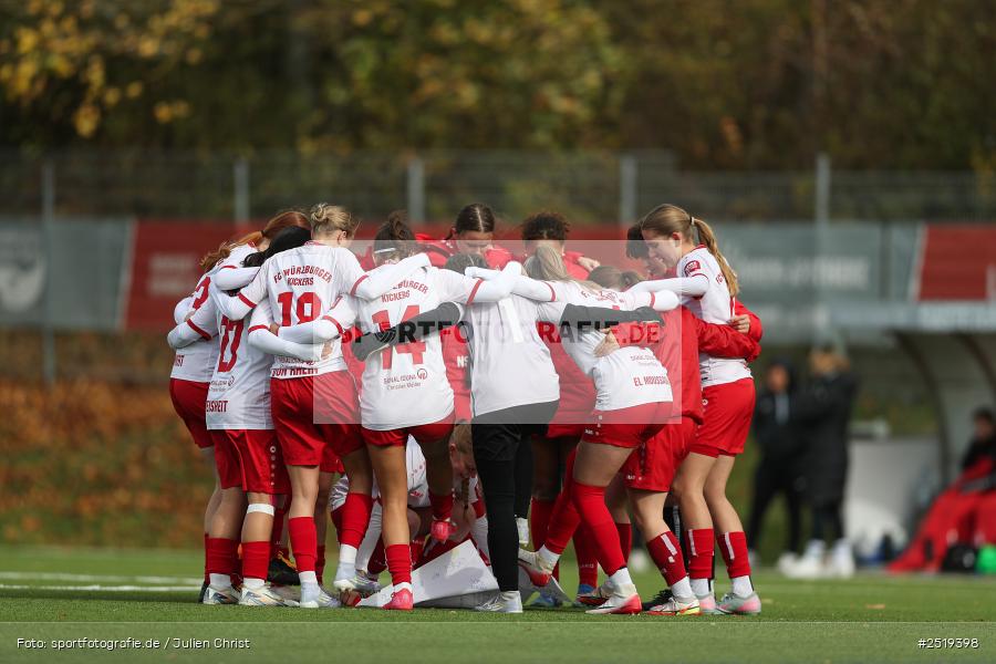 sport, action, Würzburg, Sportpark Heuchelhof, SV Veitshöchheim, Fussball, FC Würzburger Kickers II, Bezirksoberliga Frauen, BFV, 26.10.2025, 15. Spieltag - Bild-ID: 2519398