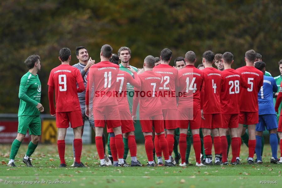 sport, action, Sportgelände, Kreisliga Würzburg Gr. 2, Gemünden-Seifriedsburg, Fussball, FVT, FVGS, FV Thüngersheim, FV Gemünden/Seifriedsburg, BFV, 26.10.2025, 15. Spieltag - Bild-ID: 2519604