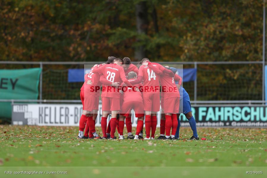 sport, action, Sportgelände, Kreisliga Würzburg Gr. 2, Gemünden-Seifriedsburg, Fussball, FVT, FVGS, FV Thüngersheim, FV Gemünden/Seifriedsburg, BFV, 26.10.2025, 15. Spieltag - Bild-ID: 2519605