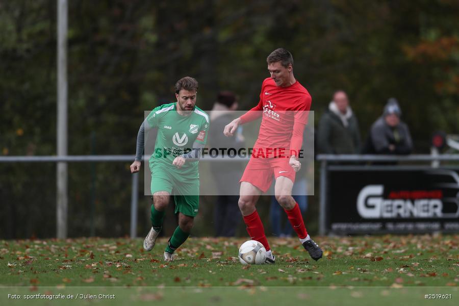sport, action, Sportgelände, Kreisliga Würzburg Gr. 2, Gemünden-Seifriedsburg, Fussball, FVT, FVGS, FV Thüngersheim, FV Gemünden/Seifriedsburg, BFV, 26.10.2025, 15. Spieltag - Bild-ID: 2519621