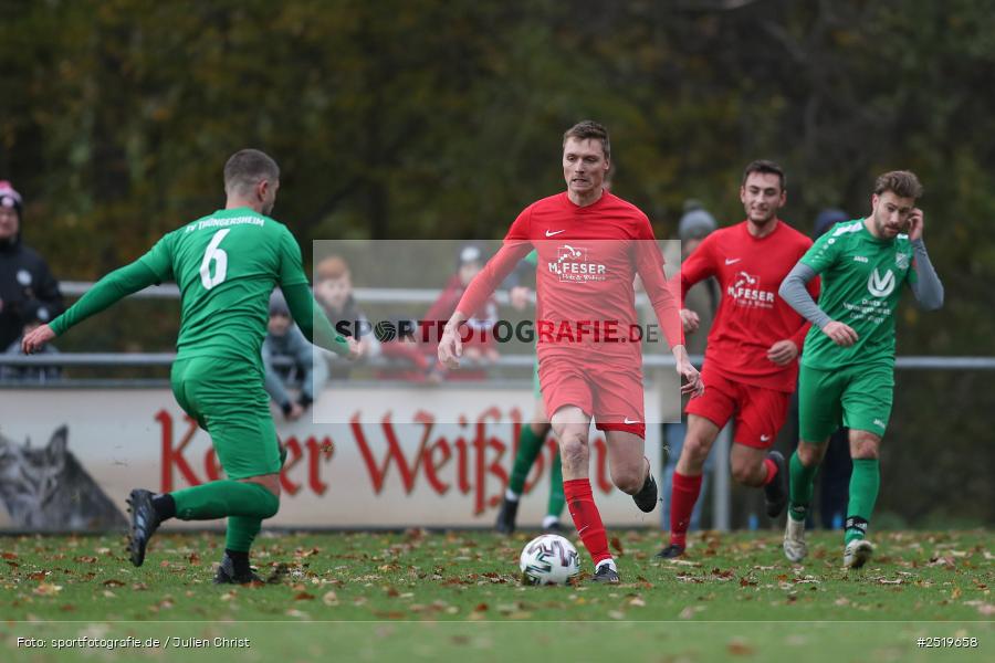 sport, action, Sportgelände, Kreisliga Würzburg Gr. 2, Gemünden-Seifriedsburg, Fussball, FVT, FVGS, FV Thüngersheim, FV Gemünden/Seifriedsburg, BFV, 26.10.2025, 15. Spieltag - Bild-ID: 2519658