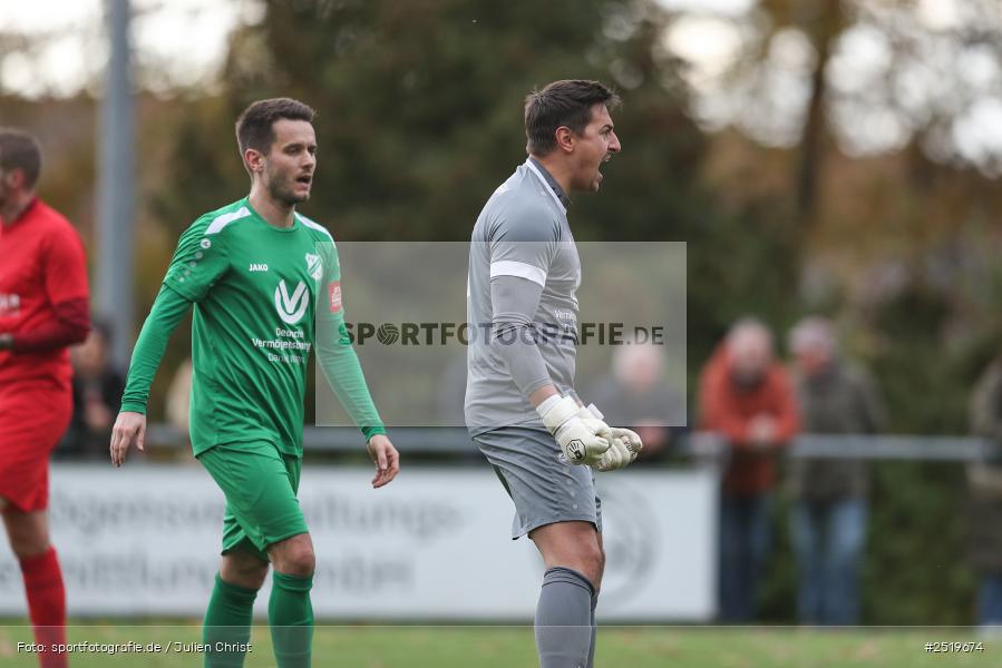 sport, action, Sportgelände, Kreisliga Würzburg Gr. 2, Gemünden-Seifriedsburg, Fussball, FVT, FVGS, FV Thüngersheim, FV Gemünden/Seifriedsburg, BFV, 26.10.2025, 15. Spieltag - Bild-ID: 2519674