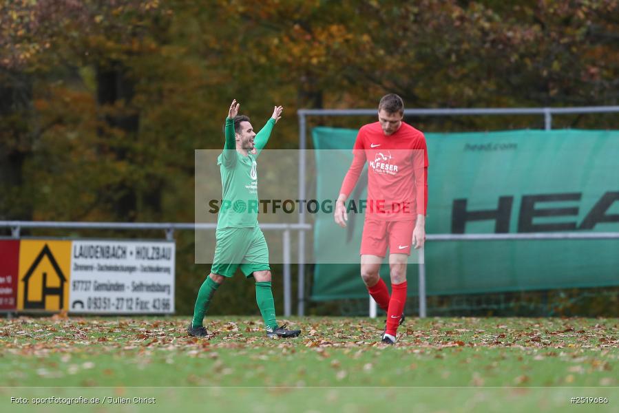 sport, action, Sportgelände, Kreisliga Würzburg Gr. 2, Gemünden-Seifriedsburg, Fussball, FVT, FVGS, FV Thüngersheim, FV Gemünden/Seifriedsburg, BFV, 26.10.2025, 15. Spieltag - Bild-ID: 2519686