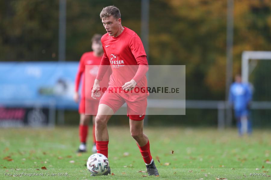 sport, action, Sportgelände, Kreisliga Würzburg Gr. 2, Gemünden-Seifriedsburg, Fussball, FVT, FVGS, FV Thüngersheim, FV Gemünden/Seifriedsburg, BFV, 26.10.2025, 15. Spieltag - Bild-ID: 2519708