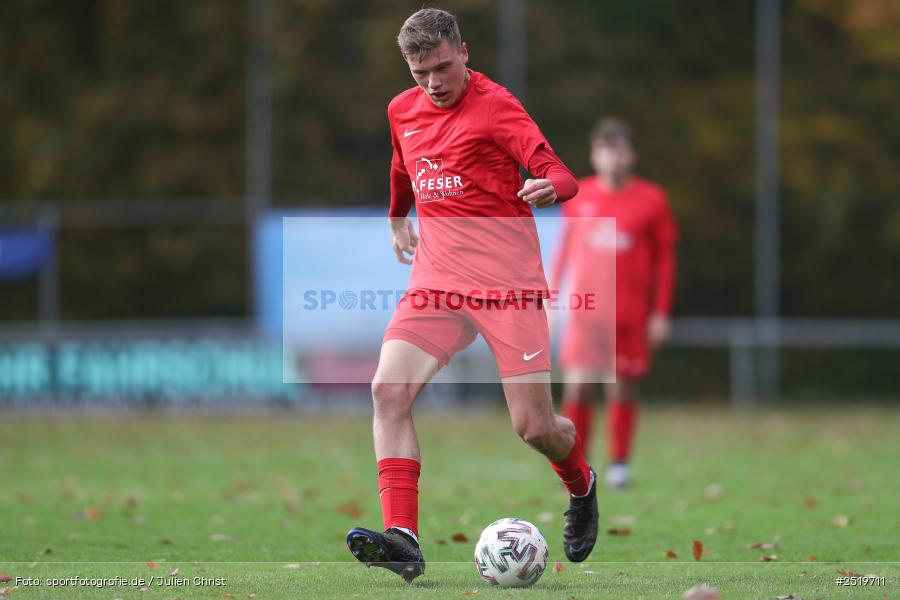 sport, action, Sportgelände, Kreisliga Würzburg Gr. 2, Gemünden-Seifriedsburg, Fussball, FVT, FVGS, FV Thüngersheim, FV Gemünden/Seifriedsburg, BFV, 26.10.2025, 15. Spieltag - Bild-ID: 2519711