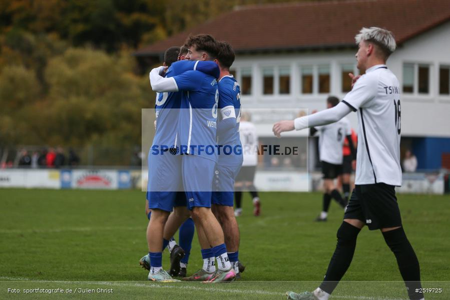 sport, action, TSV Unterpleichfeld, TSV Lohr, Sportgelände, Lohr am Main, Fussball, Bezirksliga Unterfranken West, BFV, 26.10.2025, 15. Spieltag - Bild-ID: 2519725