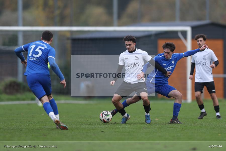 sport, action, TSV Unterpleichfeld, TSV Lohr, Sportgelände, Lohr am Main, Fussball, Bezirksliga Unterfranken West, BFV, 26.10.2025, 15. Spieltag - Bild-ID: 2519744