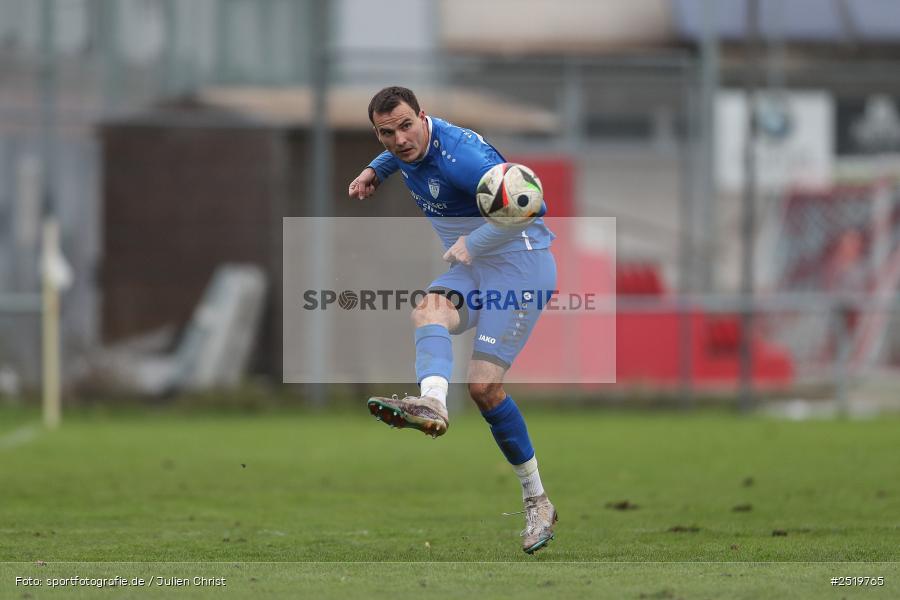 sport, action, TSV Unterpleichfeld, TSV Lohr, Sportgelände, Lohr am Main, Fussball, Bezirksliga Unterfranken West, BFV, 26.10.2025, 15. Spieltag - Bild-ID: 2519765