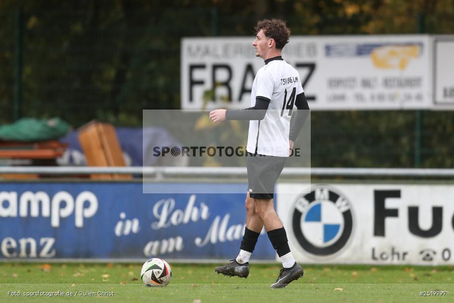 sport, action, TSV Unterpleichfeld, TSV Lohr, Sportgelände, Lohr am Main, Fussball, Bezirksliga Unterfranken West, BFV, 26.10.2025, 15. Spieltag - Bild-ID: 2519797