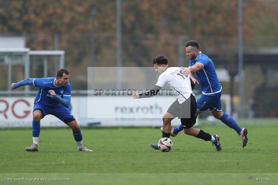 sport, action, TSV Unterpleichfeld, TSV Lohr, Sportgelände, Lohr am Main, Fussball, Bezirksliga Unterfranken West, BFV, 26.10.2025, 15. Spieltag - Bild-ID: 2519802