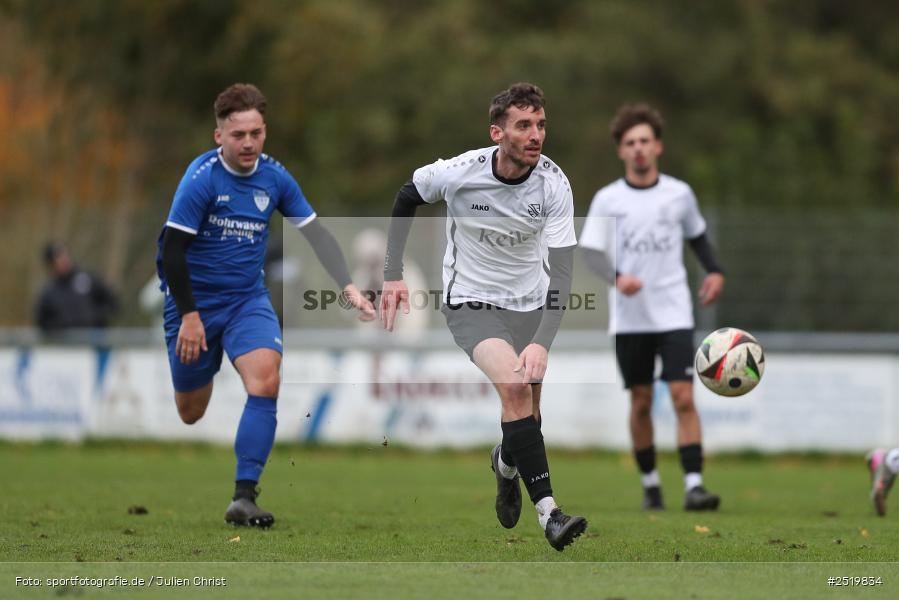 sport, action, TSV Unterpleichfeld, TSV Lohr, Sportgelände, Lohr am Main, Fussball, Bezirksliga Unterfranken West, BFV, 26.10.2025, 15. Spieltag - Bild-ID: 2519834