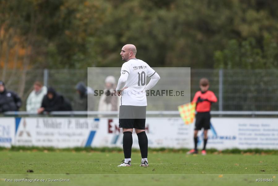 sport, action, TSV Unterpleichfeld, TSV Lohr, Sportgelände, Lohr am Main, Fussball, Bezirksliga Unterfranken West, BFV, 26.10.2025, 15. Spieltag - Bild-ID: 2519845