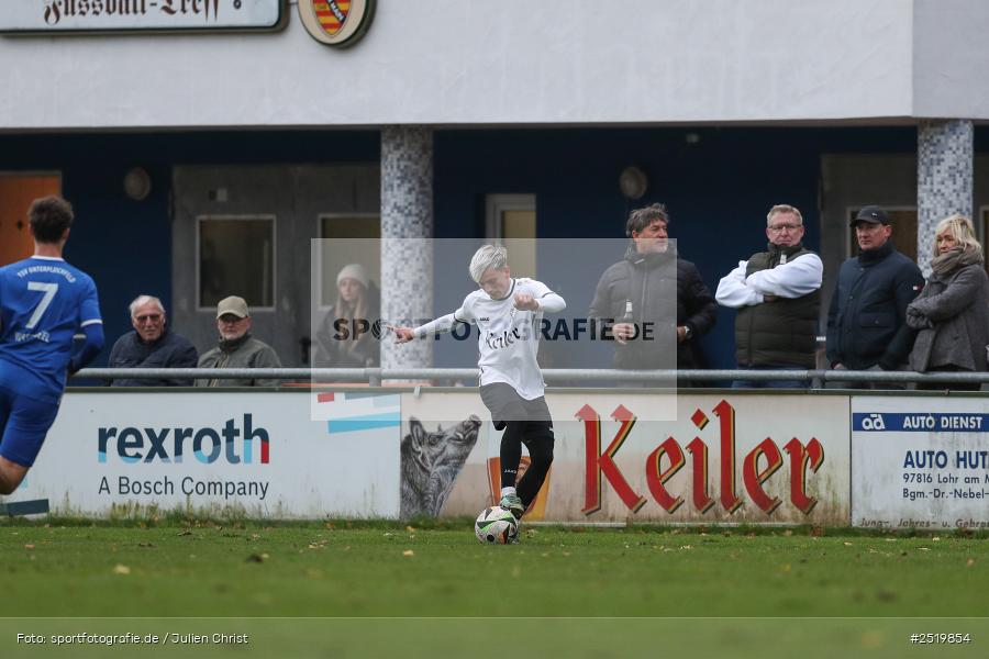 sport, action, TSV Unterpleichfeld, TSV Lohr, Sportgelände, Lohr am Main, Fussball, Bezirksliga Unterfranken West, BFV, 26.10.2025, 15. Spieltag - Bild-ID: 2519854