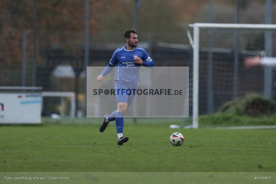 sport, action, TSV Unterpleichfeld, TSV Lohr, Sportgelände, Lohr am Main, Fussball, Bezirksliga Unterfranken West, BFV, 26.10.2025, 15. Spieltag - Bild-ID: 2519872