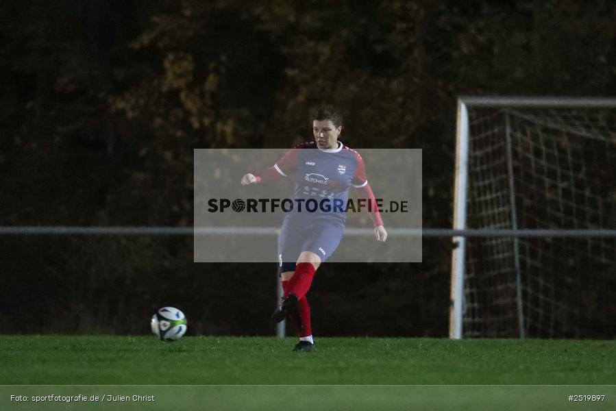 sport, action, Sportgelände, SVV, SV Veitshöchheim, Karsbach, Fussball, FFC Adelsberg-Karsbach, FFC, Bezirksoberliga Frauen, BFV, 4. Spieltag, 29.10.2025 - Bild-ID: 2519897