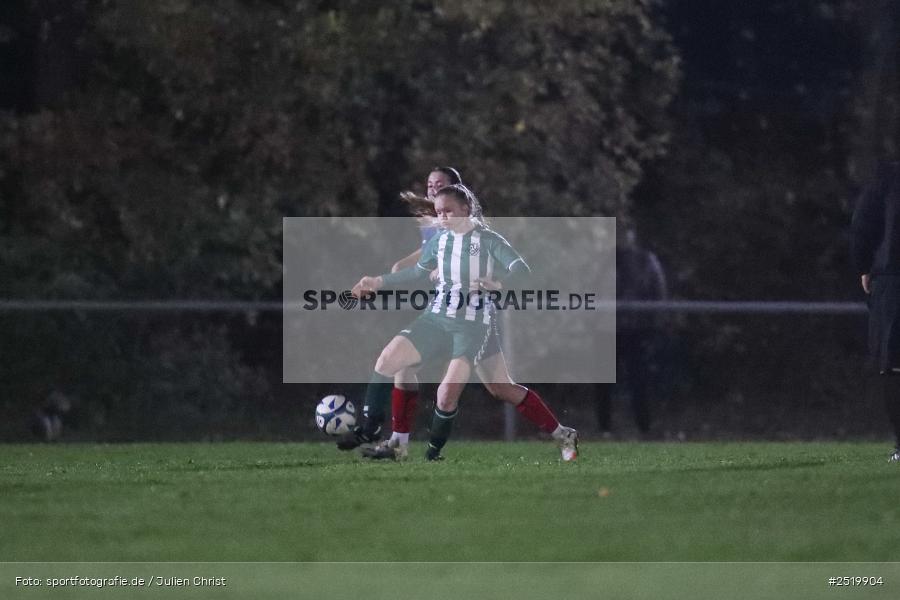 sport, action, Sportgelände, SVV, SV Veitshöchheim, Karsbach, Fussball, FFC Adelsberg-Karsbach, FFC, Bezirksoberliga Frauen, BFV, 4. Spieltag, 29.10.2025 - Bild-ID: 2519904
