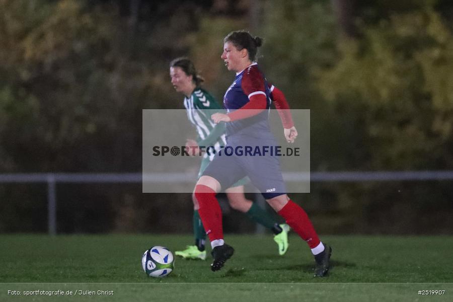 sport, action, Sportgelände, SVV, SV Veitshöchheim, Karsbach, Fussball, FFC Adelsberg-Karsbach, FFC, Bezirksoberliga Frauen, BFV, 4. Spieltag, 29.10.2025 - Bild-ID: 2519907
