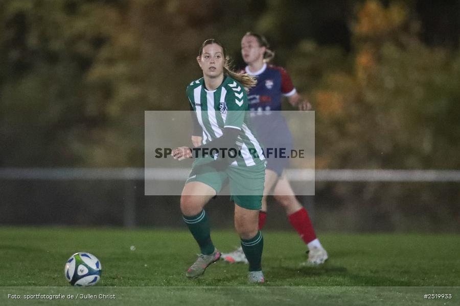 sport, action, Sportgelände, SVV, SV Veitshöchheim, Karsbach, Fussball, FFC Adelsberg-Karsbach, FFC, Bezirksoberliga Frauen, BFV, 4. Spieltag, 29.10.2025 - Bild-ID: 2519933