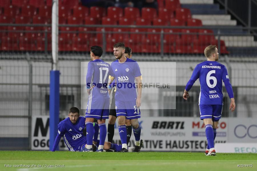 Stadion am Schönbusch, Aschaffenburg, 31.10.2025, sport, action, Fussball, BFV, 16. Spieltag, Regionalliga Bayern, TSV, SVA, TSV Buchbach, SV Viktoria Aschaffenburg - Bild-ID: 2519975