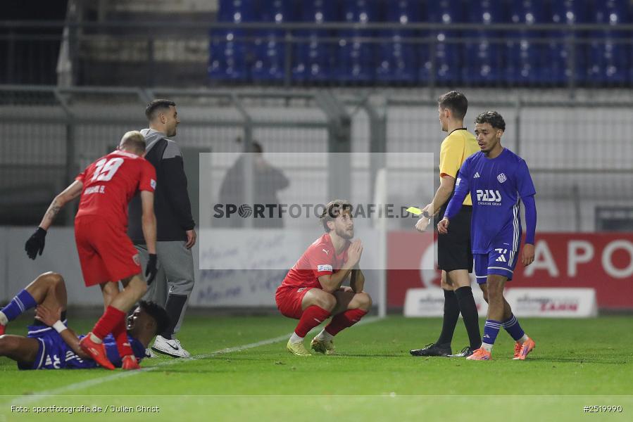 Stadion am Schönbusch, Aschaffenburg, 31.10.2025, sport, action, Fussball, BFV, 16. Spieltag, Regionalliga Bayern, TSV, SVA, TSV Buchbach, SV Viktoria Aschaffenburg - Bild-ID: 2519990