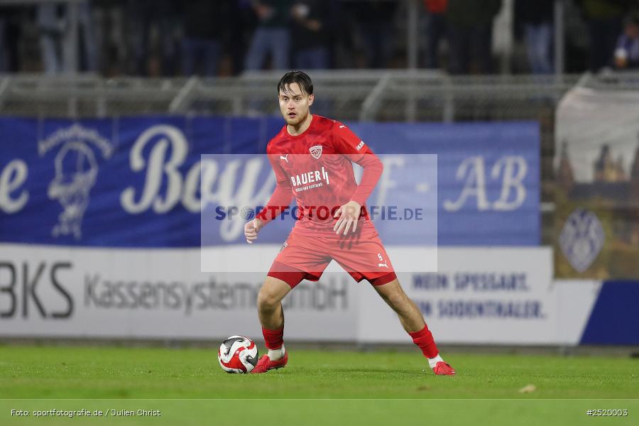 Stadion am Schönbusch, Aschaffenburg, 31.10.2025, sport, action, Fussball, BFV, 16. Spieltag, Regionalliga Bayern, TSV, SVA, TSV Buchbach, SV Viktoria Aschaffenburg - Bild-ID: 2520003