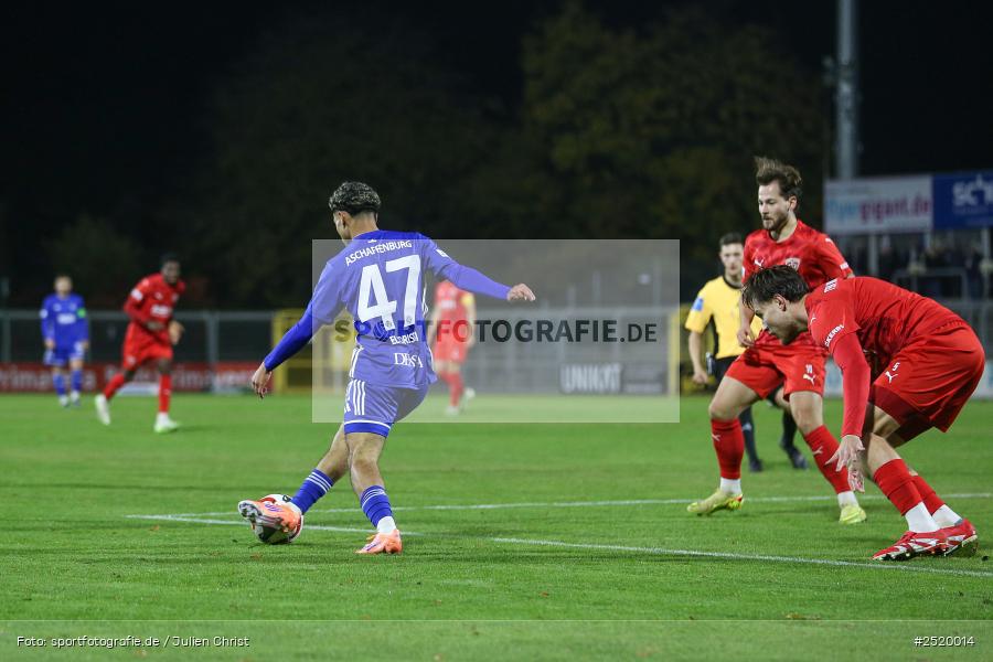 sport, action, TSV Buchbach, TSV, Stadion am Schönbusch, SVA, SV Viktoria Aschaffenburg, Regionalliga Bayern, Fussball, BFV, Aschaffenburg, 31.10.2025, 16. Spieltag - Bild-ID: 2520014