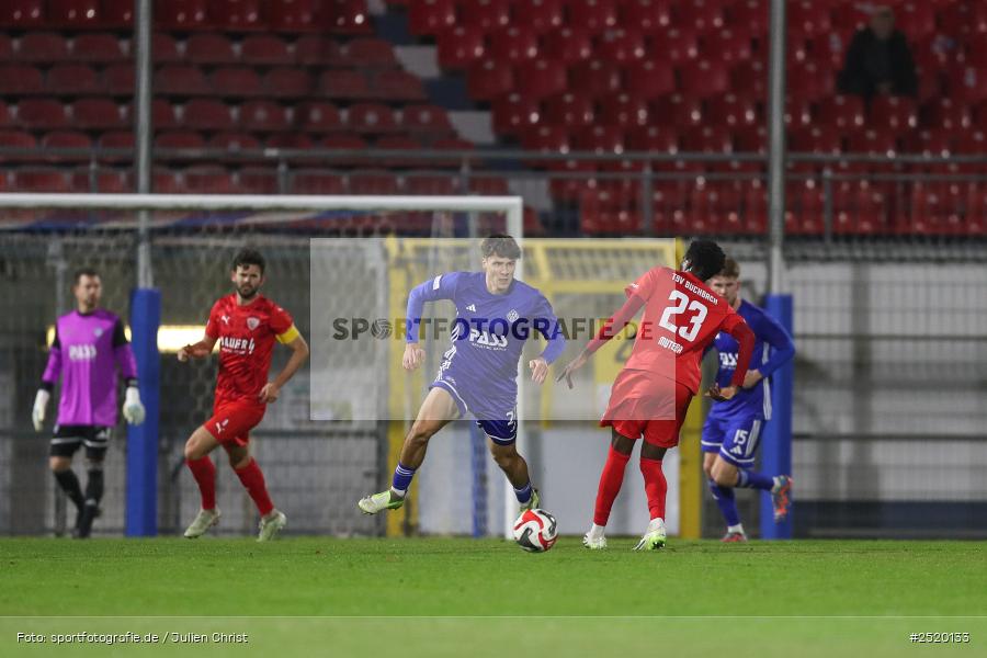 sport, action, TSV Buchbach, TSV, Stadion am Schönbusch, SVA, SV Viktoria Aschaffenburg, Regionalliga Bayern, Fussball, BFV, Aschaffenburg, 31.10.2025, 16. Spieltag - Bild-ID: 2520133