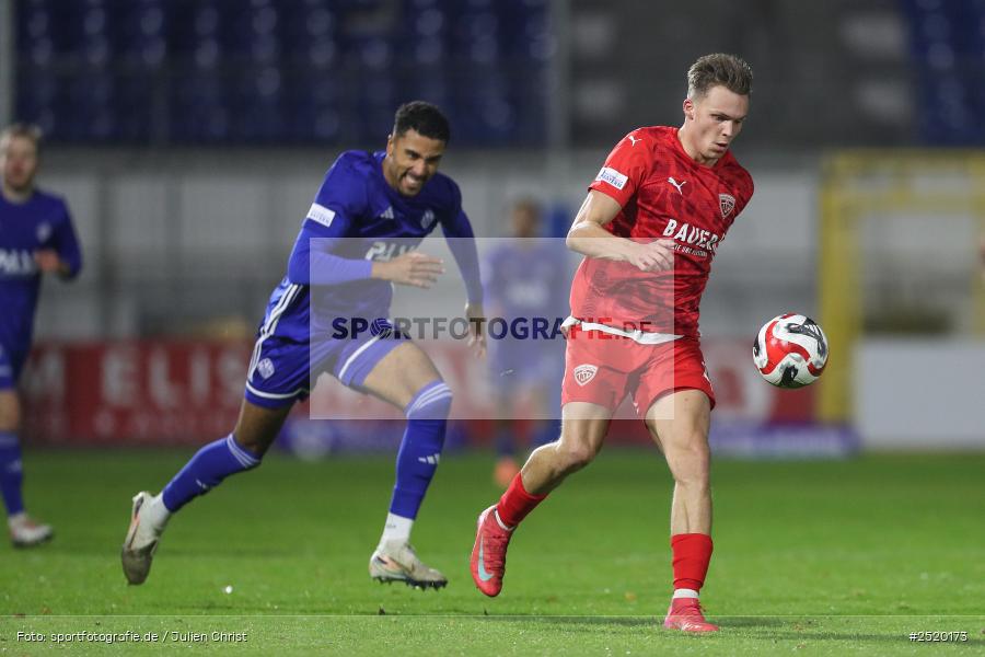 sport, action, TSV Buchbach, TSV, Stadion am Schönbusch, SVA, SV Viktoria Aschaffenburg, Regionalliga Bayern, Fussball, BFV, Aschaffenburg, 31.10.2025, 16. Spieltag - Bild-ID: 2520173
