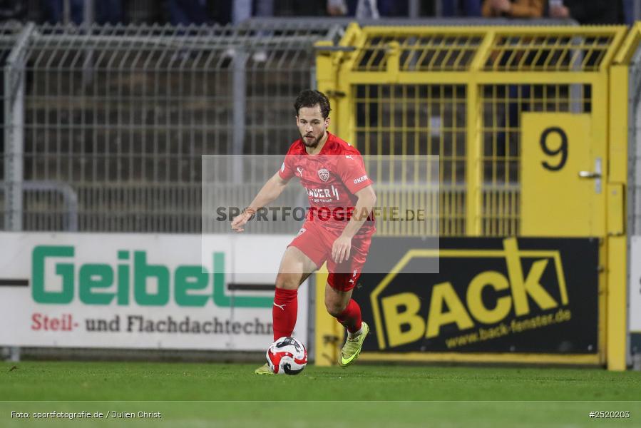 sport, action, TSV Buchbach, TSV, Stadion am Schönbusch, SVA, SV Viktoria Aschaffenburg, Regionalliga Bayern, Fussball, BFV, Aschaffenburg, 31.10.2025, 16. Spieltag - Bild-ID: 2520203