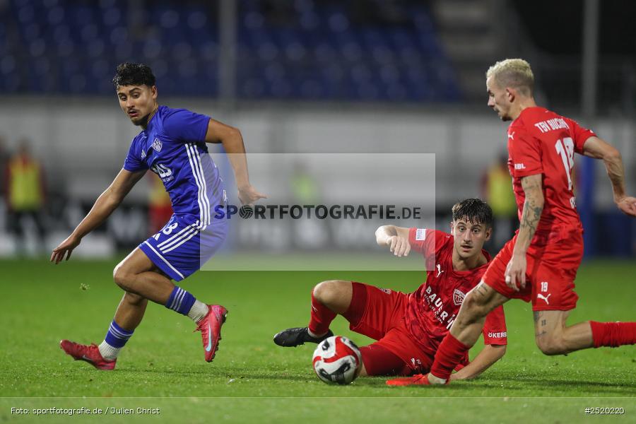sport, action, TSV Buchbach, TSV, Stadion am Schönbusch, SVA, SV Viktoria Aschaffenburg, Regionalliga Bayern, Fussball, BFV, Aschaffenburg, 31.10.2025, 16. Spieltag - Bild-ID: 2520220